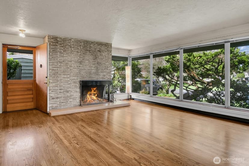 Property photo for 4719 NE Park Place, Seattle photo 6