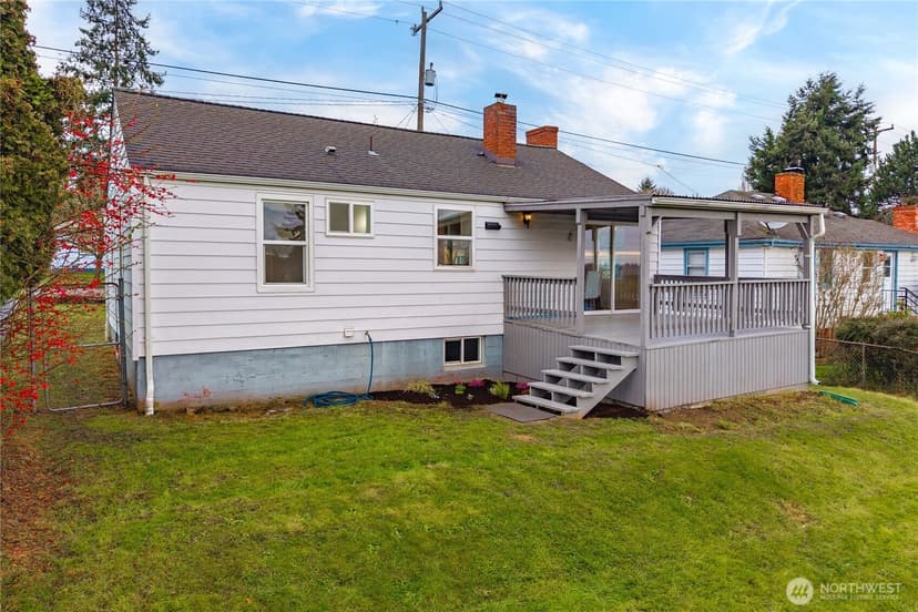 Property photo for 13856 37th Avenue S, Tukwila photo 27
