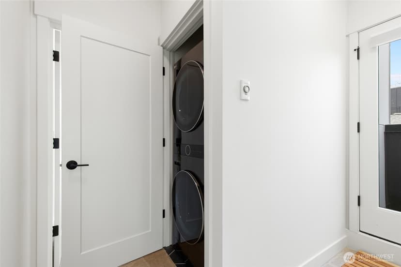Property photo for 2441 NW 61st Street #C, Seattle photo 15