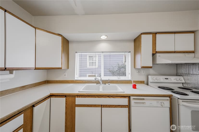Property photo for 911 Martin Luther King Jr Way, Seattle photo 21