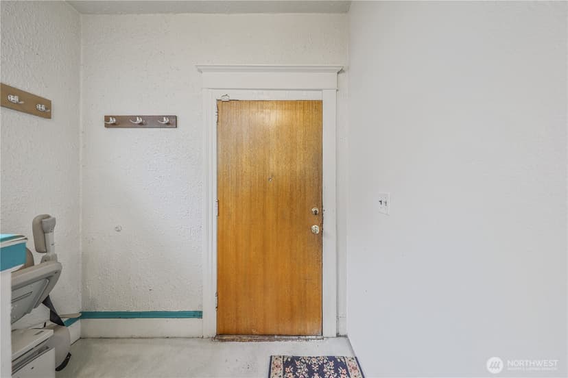 Property photo for 911 Martin Luther King Jr Way, Seattle photo 10