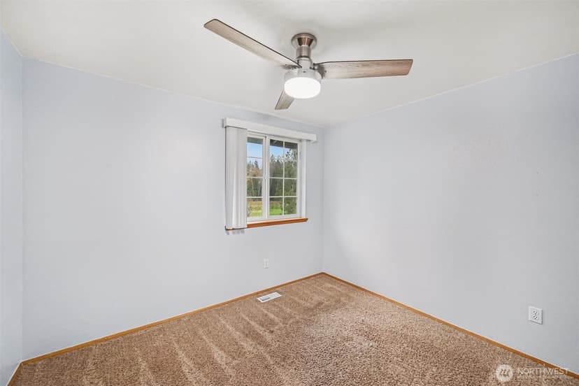 Property photo for 21016 68th Street Court E, Bonney Lake photo 15
