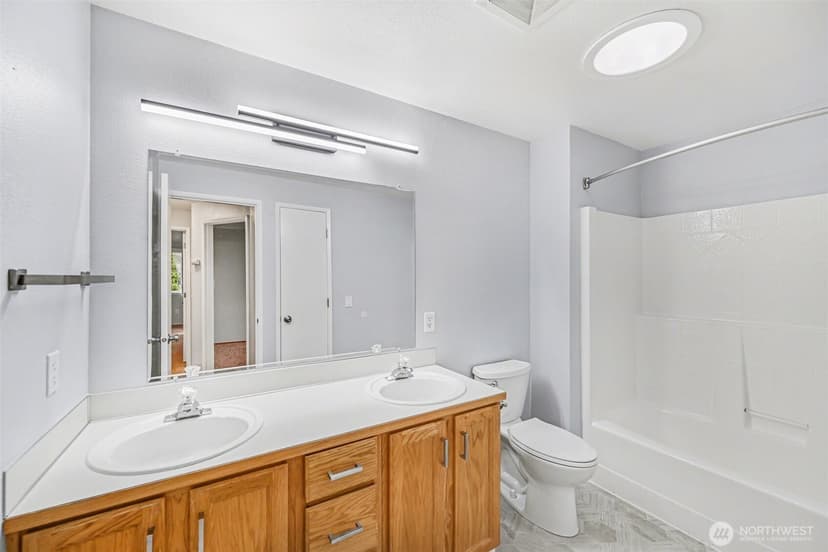 Property photo for 21016 68th Street Court E, Bonney Lake photo 11