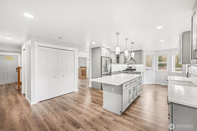 Property photo for 21016 68th Street Court E, Bonney Lake photo 2