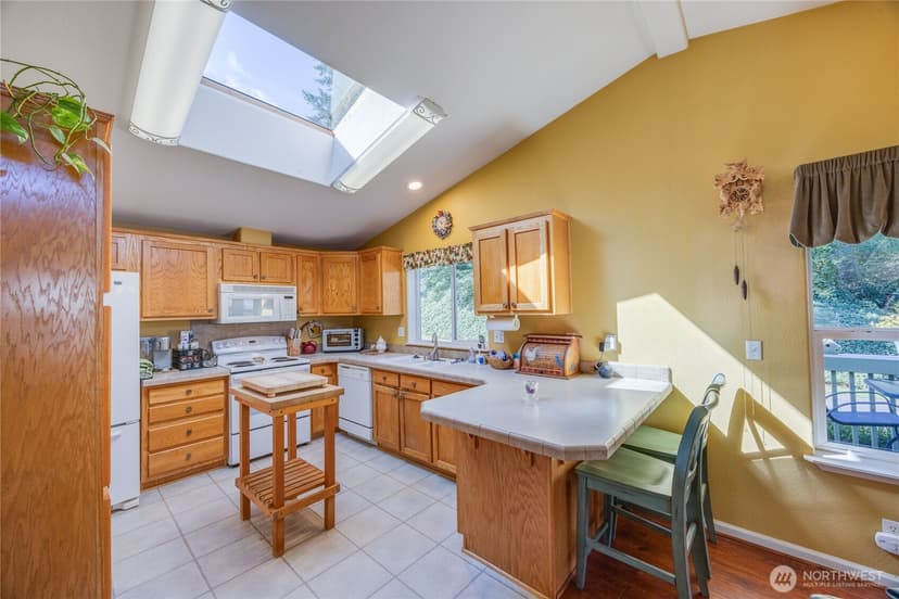 Property photo for 600 NE Lincoln Rd #35, Poulsbo photo 9