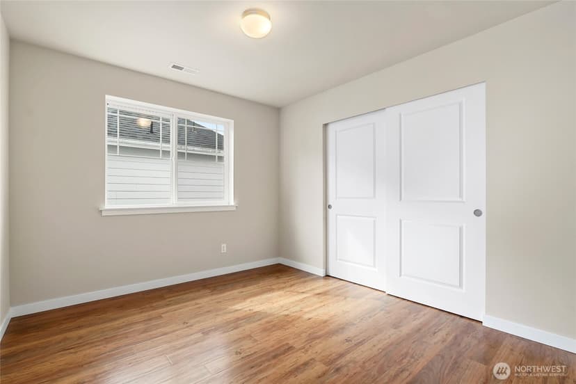 Property photo for 16019 2nd Avenue NE, Duvall photo 23