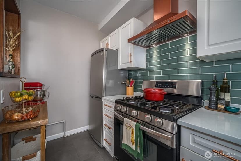 Property photo for 626 13th Avenue E #O, Seattle photo 7