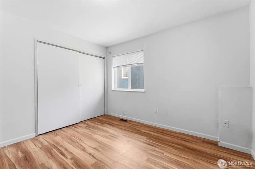 Property photo for 380 N Shore Court, Manson photo 15