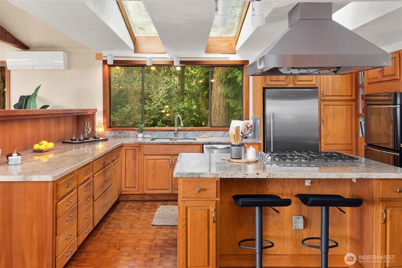 Property photo for 19923 Robinwood Road SW, Vashon photo 13