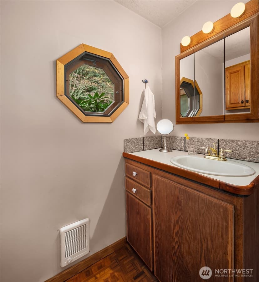 Property photo for 19923 Robinwood Road SW, Vashon photo 24