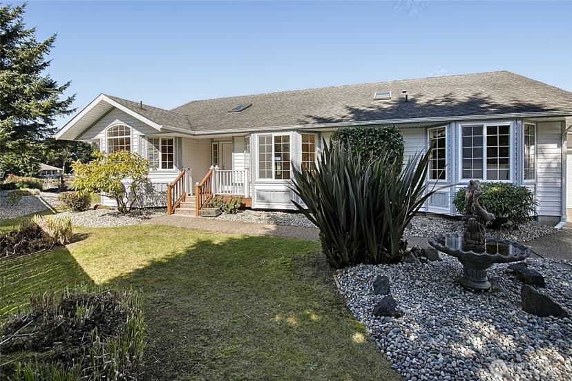 Property photo for 288 Overlake Street NE, Ocean Shores photo 37
