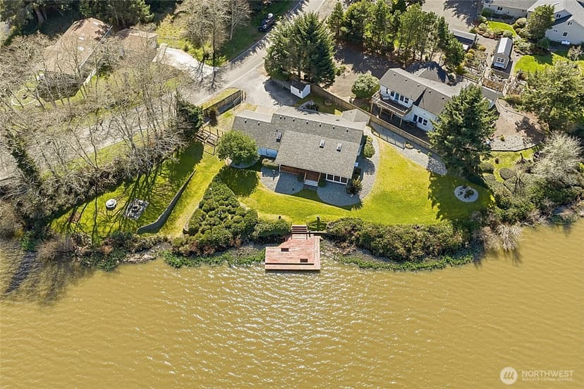 Property photo for 288 Overlake Street NE, Ocean Shores photo 38