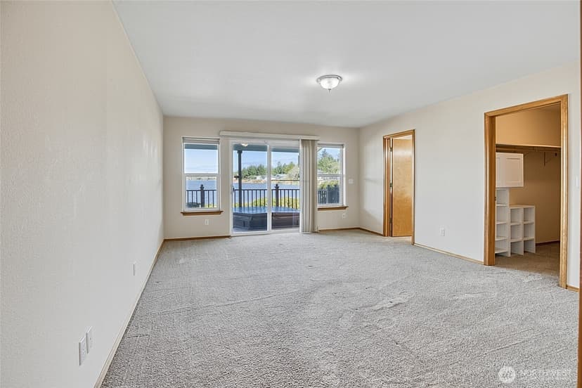 Property photo for 288 Overlake Street NE, Ocean Shores photo 19