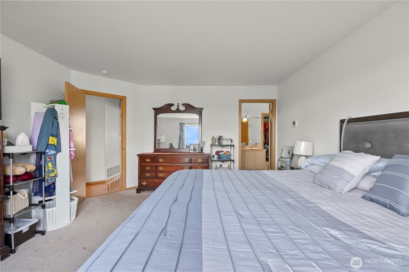 Property photo for 13617 68th Avenue Ct E, Puyallup photo 12