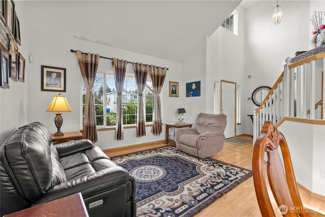 Property photo for 13617 68th Avenue Ct E, Puyallup photo 4