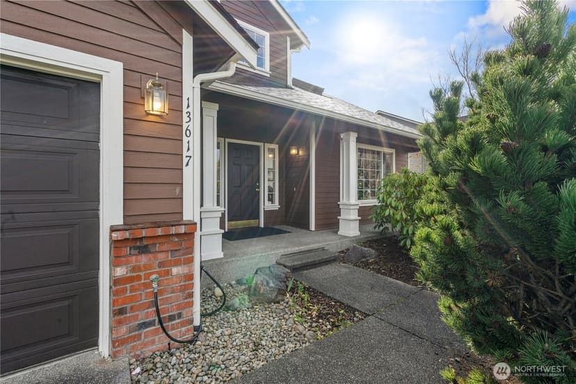 Property photo for 13617 68th Avenue Ct E, Puyallup photo 21