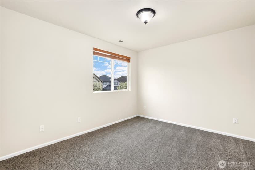 Property photo for 3916 61st Avenue E, Fife photo 20