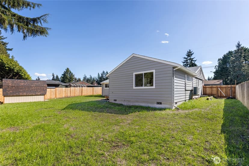 Property photo for 7831 202nd Place SW, Edmonds photo 27