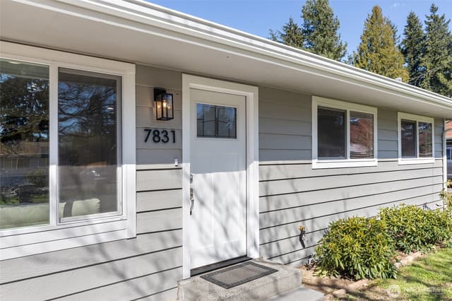 Property photo for 7831 202nd Place SW, Edmonds photo 3