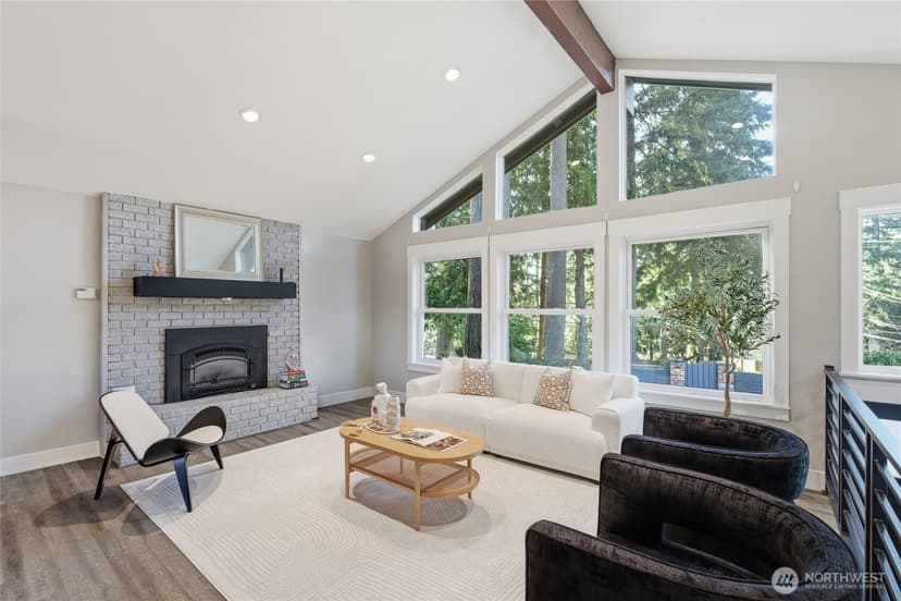 Property photo for 13011 Seattle Hill Road, Snohomish photo 3