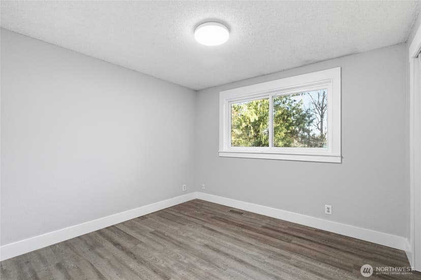 Property photo for 13011 Seattle Hill Road, Snohomish photo 19