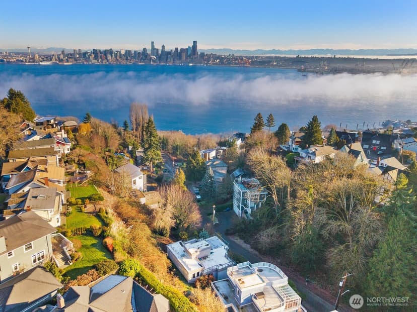 Property photo for 1717 Ferry Avenue SW, Seattle photo 37