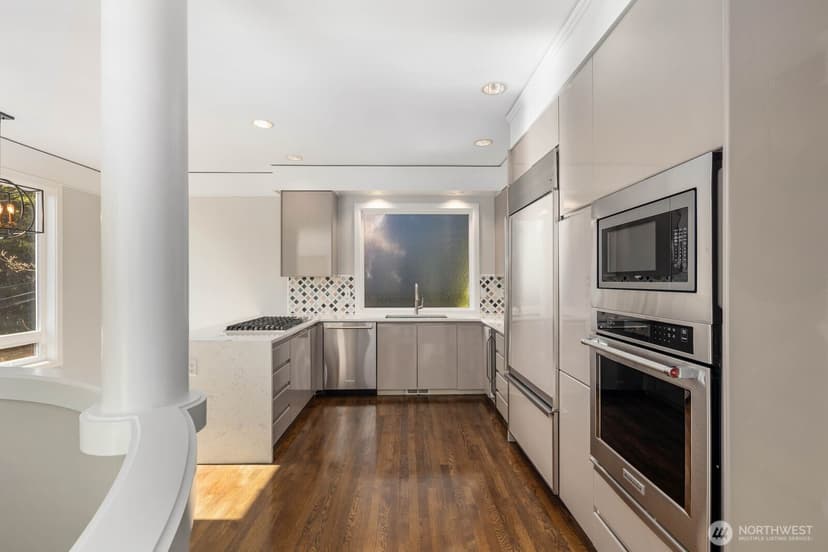 Property photo for 1717 Ferry Avenue SW, Seattle photo 18