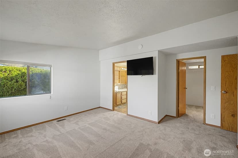 Property photo for 1402 22nd Street NE #509, Auburn photo 13