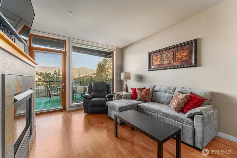 Property photo for 2220 W Woodin Avenue #110, Chelan photo 13