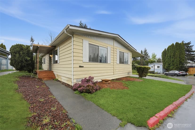 Property photo for 12605 E Gibson Rd #65, Everett photo 2