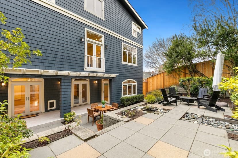 Property photo for 3046 43rd Avenue W, Seattle photo 35