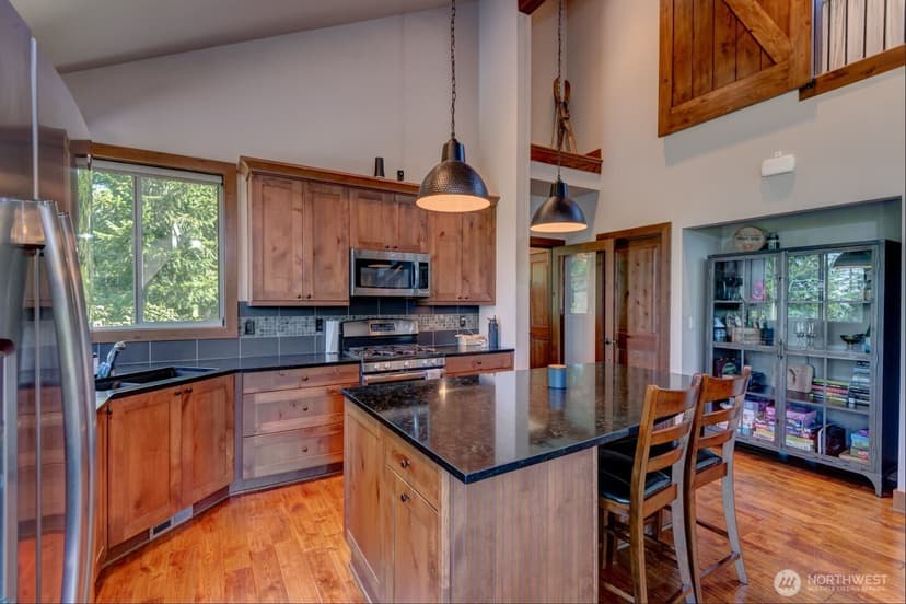Property photo for 240 Snow Ridge Drive, Cle Elum photo 7