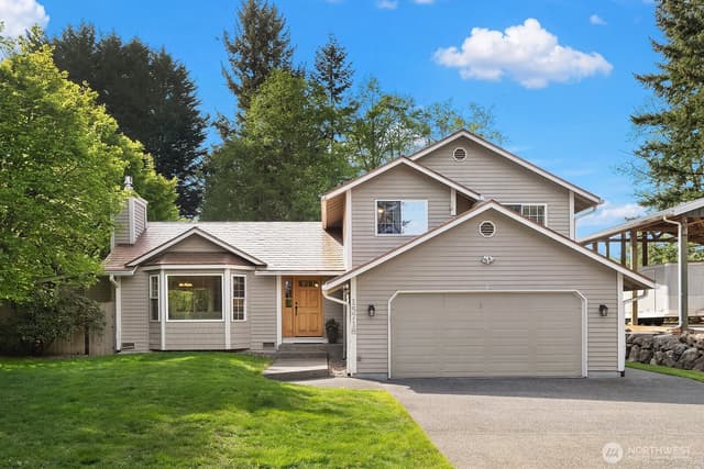 Property photo for 15718 NE 198th Street, Woodinville photo 2