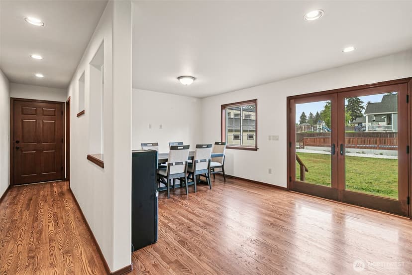 Property photo for 16915 32nd Avenue E, Tacoma photo 23