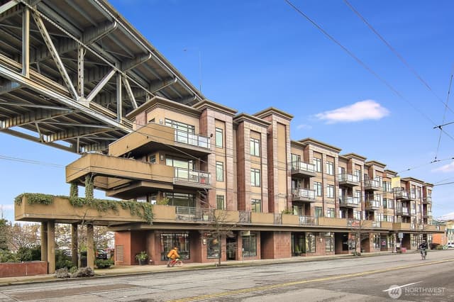 Property photo for 3217 Eastlake Avenue E #302, Seattle