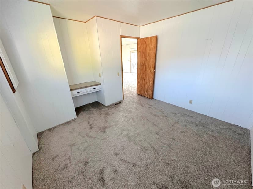 Property photo for 1402 22nd Street NE #5, Auburn photo 18