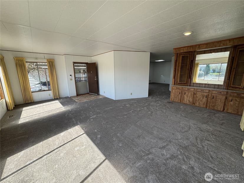 Property photo for 1402 22nd Street NE #5, Auburn photo 7