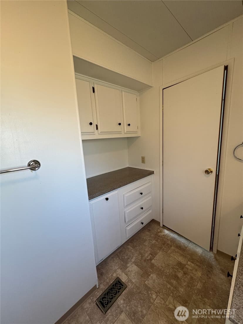 Property photo for 1402 22nd Street NE #5, Auburn photo 17