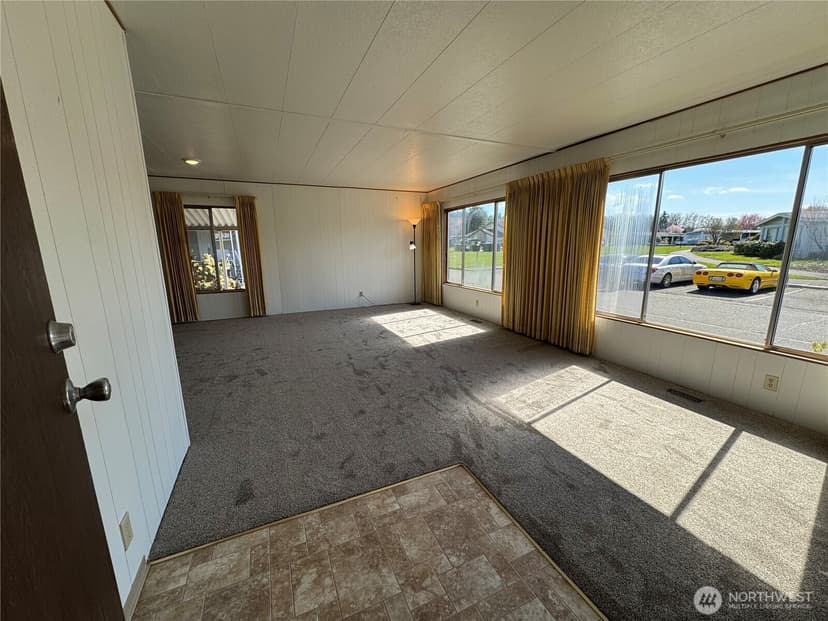 Property photo for 1402 22nd Street NE #5, Auburn photo 4