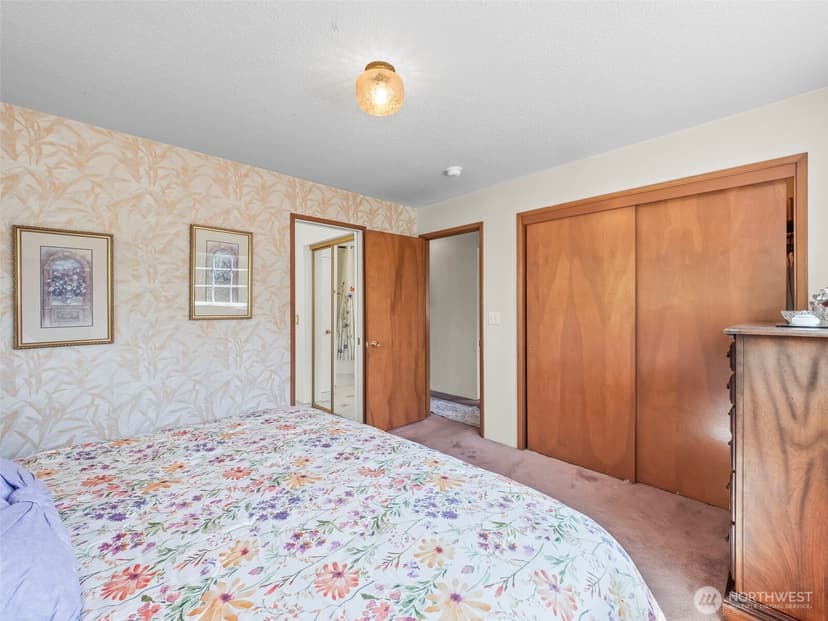 Property photo for 5523 53rd Street W, University Place photo 19