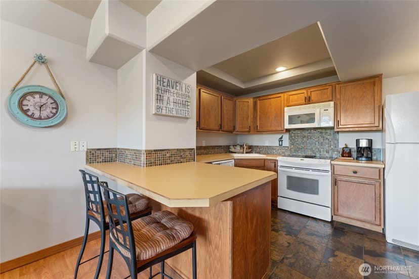 Property photo for 1995 Lakeshore Drive, Manson photo 25