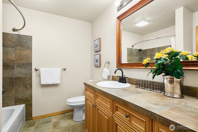 Property photo for 1115 4th Avenue S #3C, Edmonds photo 14