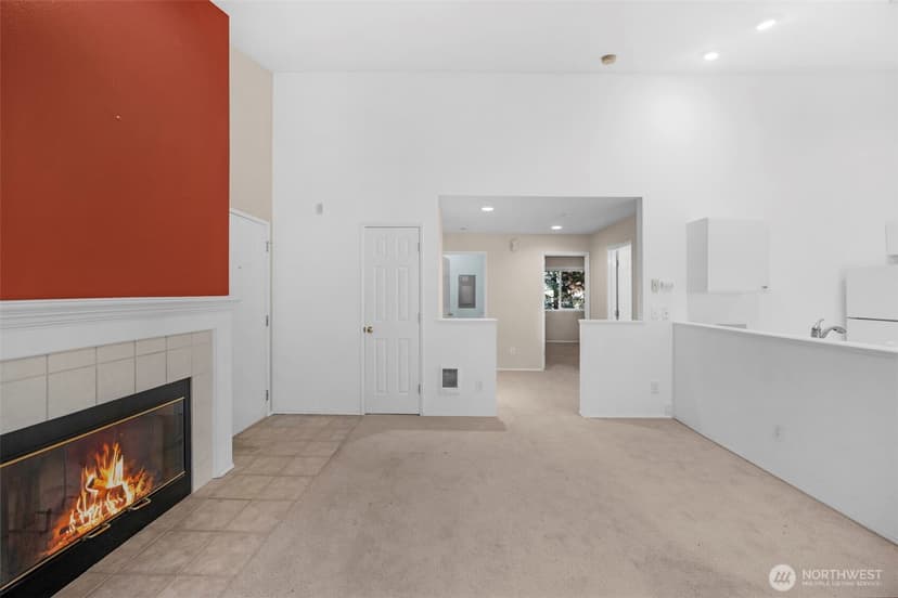 Property photo for 6527 200th Street SW #304, Lynnwood photo 6