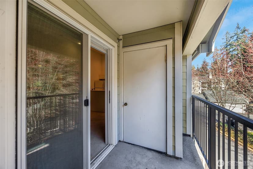 Property photo for 6527 200th Street SW #304, Lynnwood photo 19