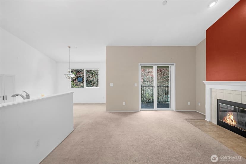 Property photo for 6527 200th Street SW #304, Lynnwood photo 7