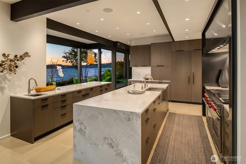 Property photo for 7374 SE 71st Street, Mercer Island photo 12