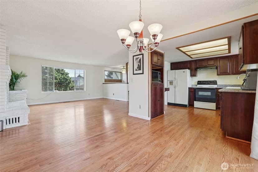 Property photo for 11208 SE 234th Place, Kent photo 8