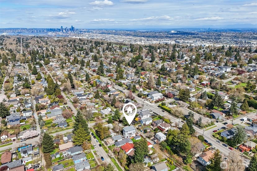 Property photo for 8410 17th Avenue SW #3, Seattle photo 37