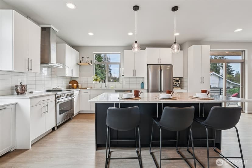 Property photo for 8410 17th Avenue SW #3, Seattle photo 17