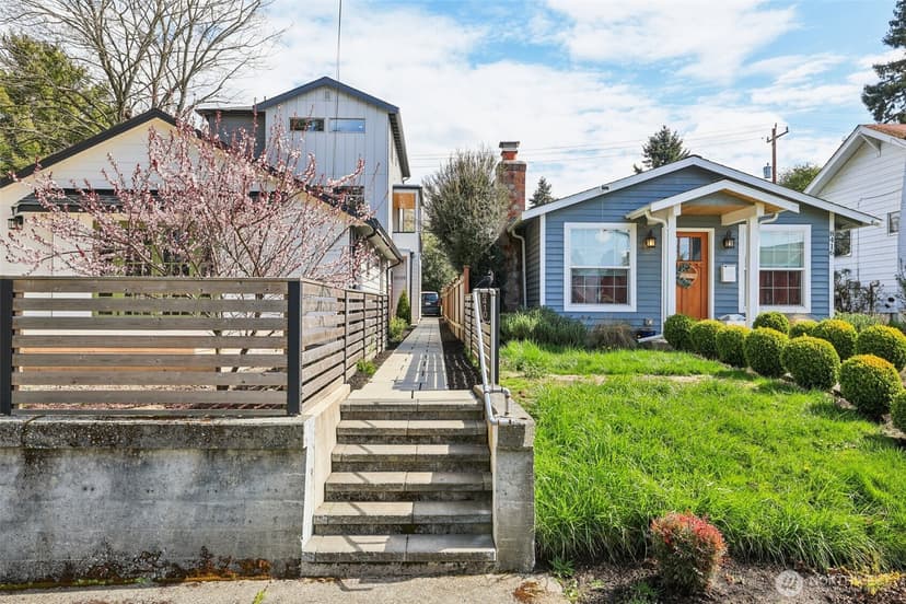 Property photo for 8410 17th Avenue SW #3, Seattle photo 4